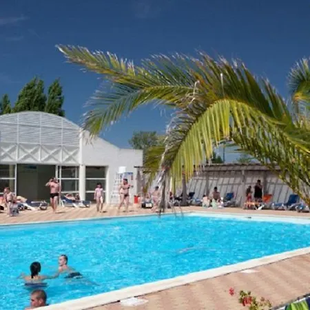 Vacances Yes We Camp Camping Du Jard Parque de Campismo 4*